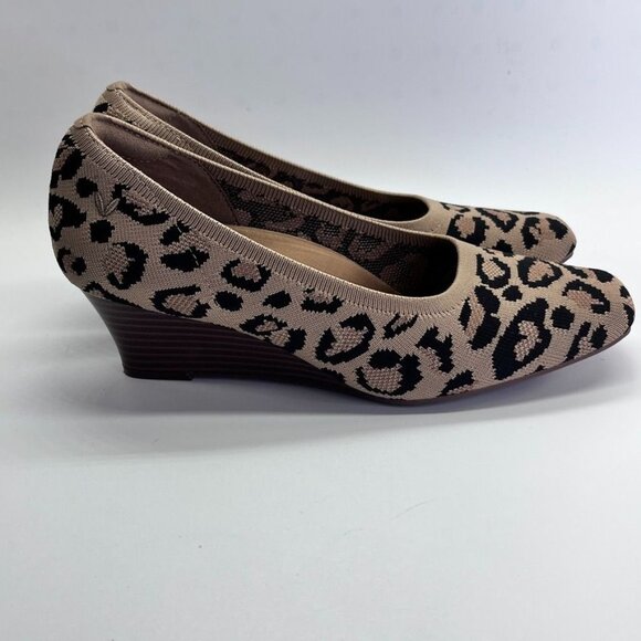 VIvala Square-Toe Wedge Margot Wedge Pro Size 7.5 (38.5) in Dark Leopard - Picture 4 of 13